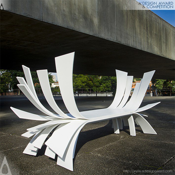 Tiago Curioni - Angel Bench