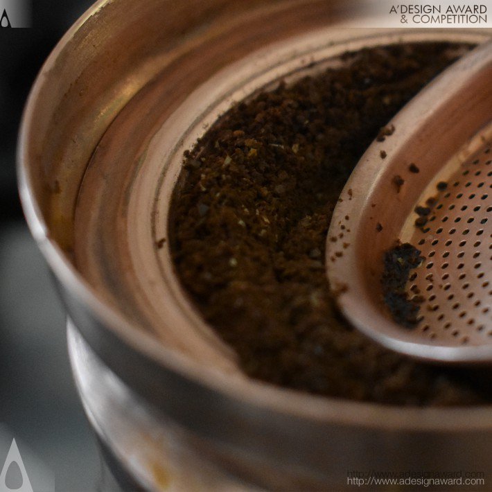 multi-cultural-moka-pot-by-amit-naor-1