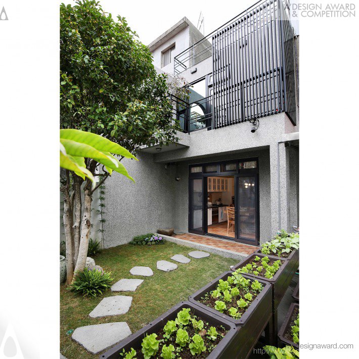 HONG-YU OU Residence