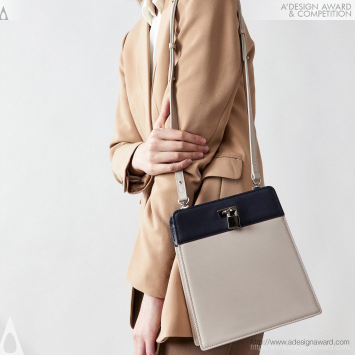 Jeong Yoon Jeong Handbag