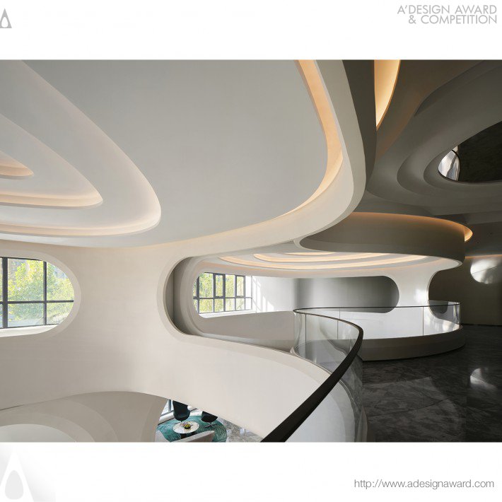 Wang Weidong, Han Fang - Villa in Clouds Sales Center