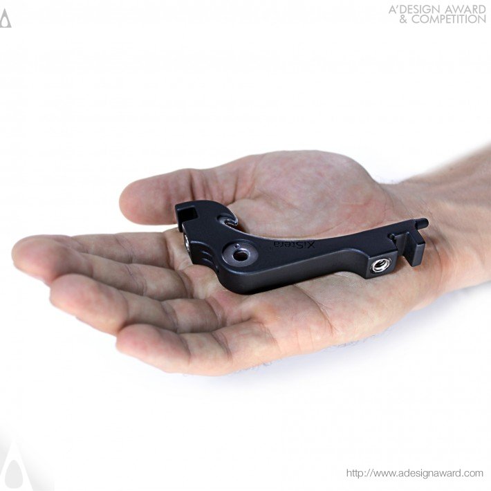 xistera-multi-tool-for-iphone-by-alexander-werbickas-2