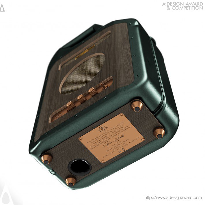 Portable Speaker by Rene Sundahl