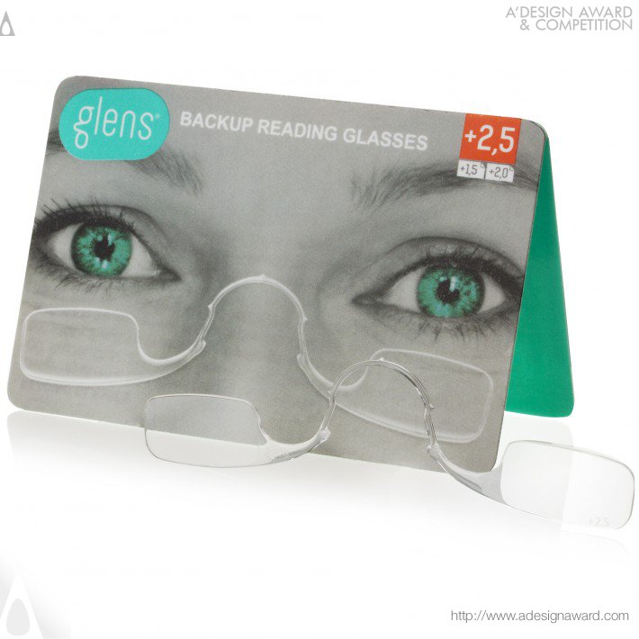 glens-backup-reading-glasses-by-andrei-astapenko-1