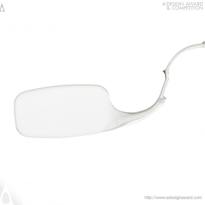 glens-backup-reading-glasses-by-andrei-astapenko-3