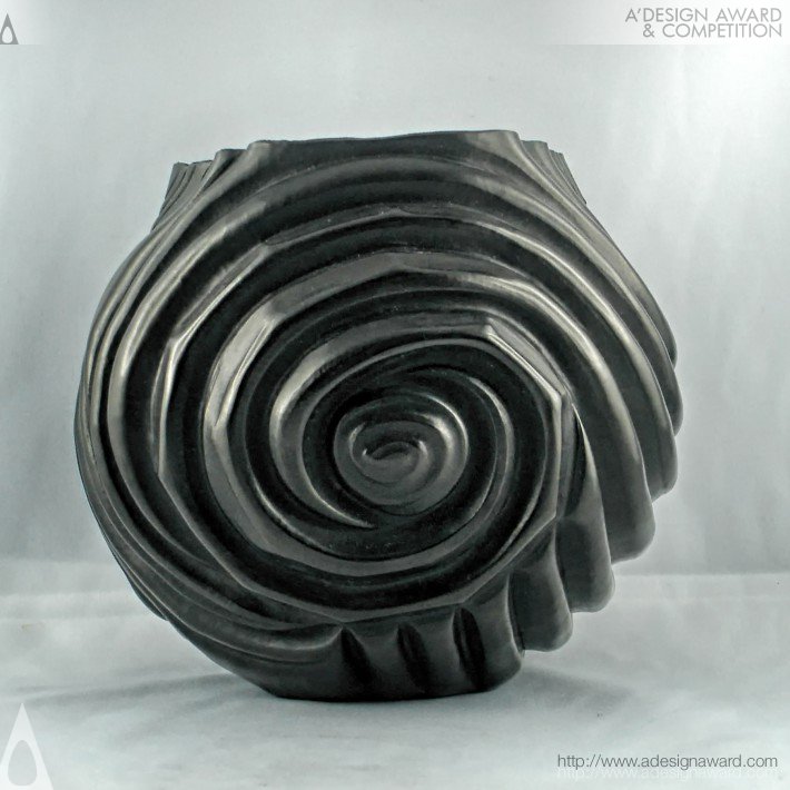 vortex-metallic-vases-by-gilles-laot-4