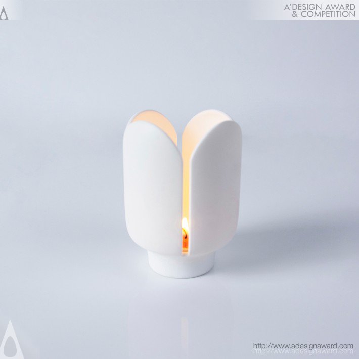 Tulip Candlestick by Peiyao Cheng