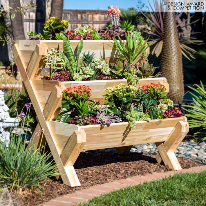 CedarCraft - Cascading Garden Planter