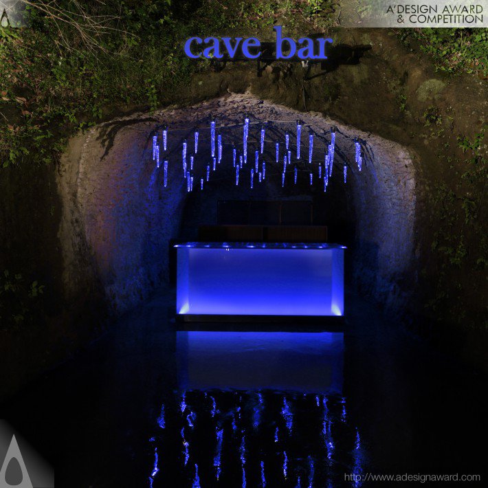 Akitoshi Imafuku - Cave Bar Hotel Facility For Guests