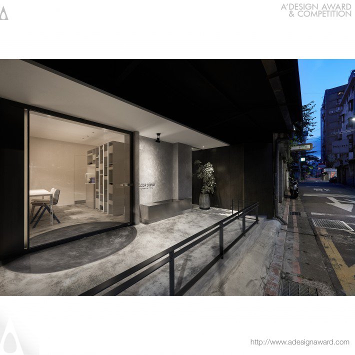 Lcga Desing Studio by Cheng-Yuan, Huang