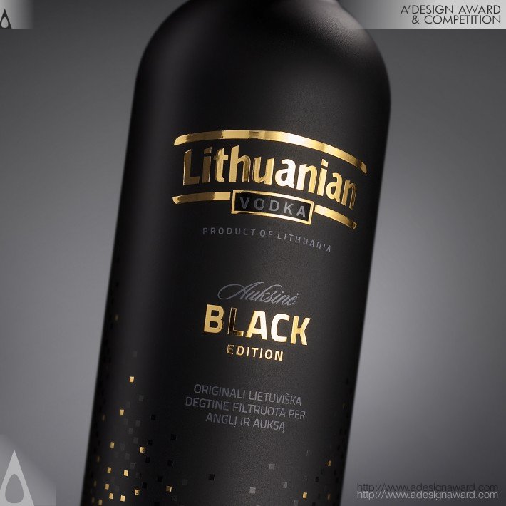 lithuanian-vodka-gold-black-edition-by-studija-creata-4
