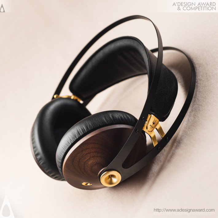 Meze 99 Classics Headphones by Antonio Meze