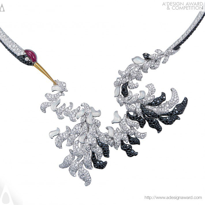 Qingfeng Shanghai Qingfeng Electronic Technology Co., Ltd. - Dancing Crane Necklace