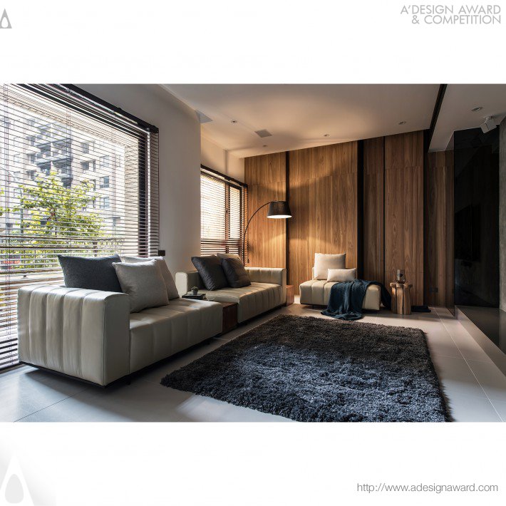 Syuan-Ta Chiu - Solo Residential Apartment