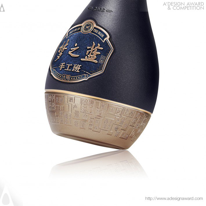 Wen Liu - Dream of The Blue Manual Class Alcoholic Beverage Packaging