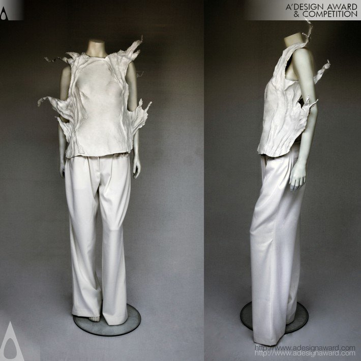 Tina Gorjanc - Moment Conceptual Fashion Collection