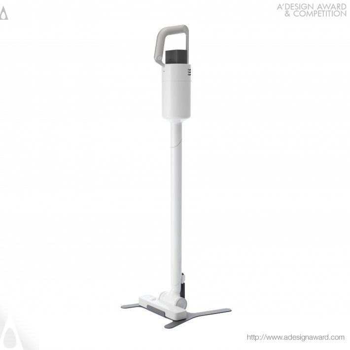 Xjc-C030 Cordless Vacuum Cleaner by SOSUKE NAKABO