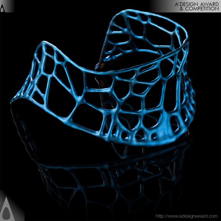 parametric-titanium-choker-by-aleksandra-grishina-1