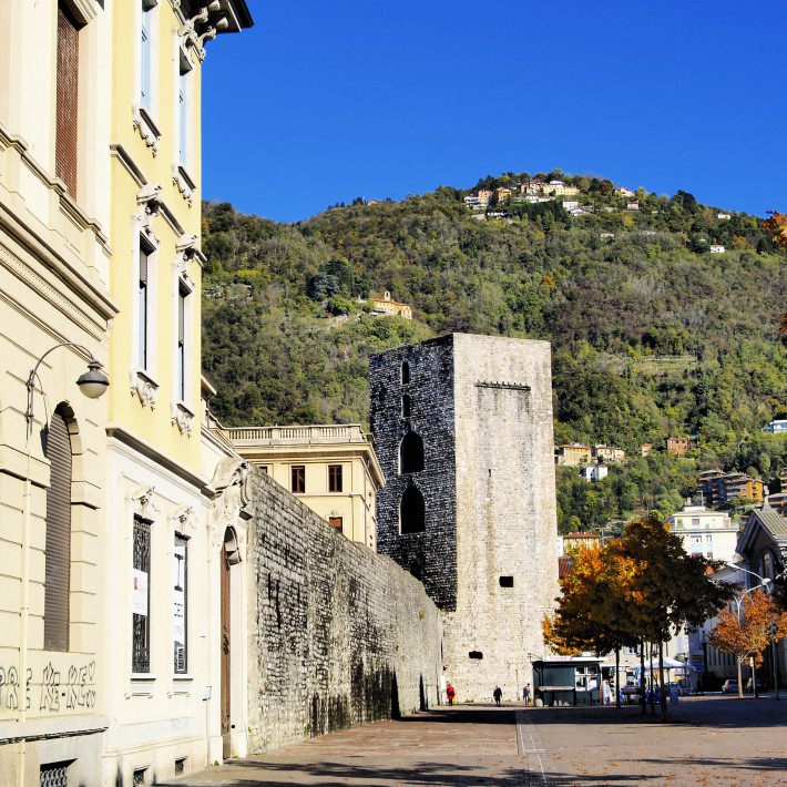 Porta Torre Landmark Image 3