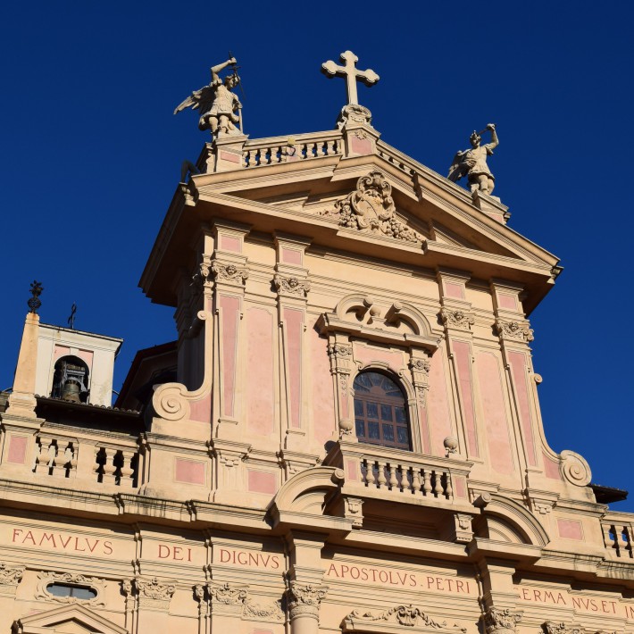 Chiesa di Sant Andrea Brunate Landmark